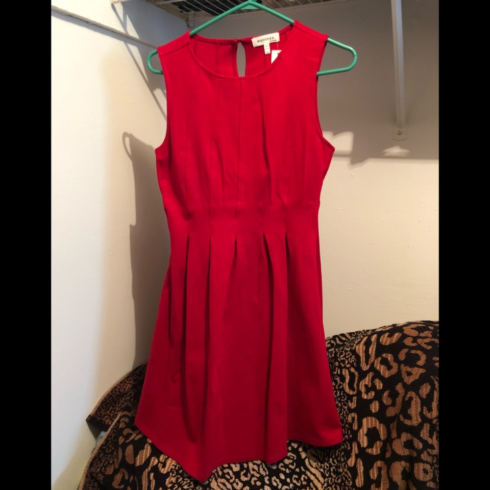 Women’s dress